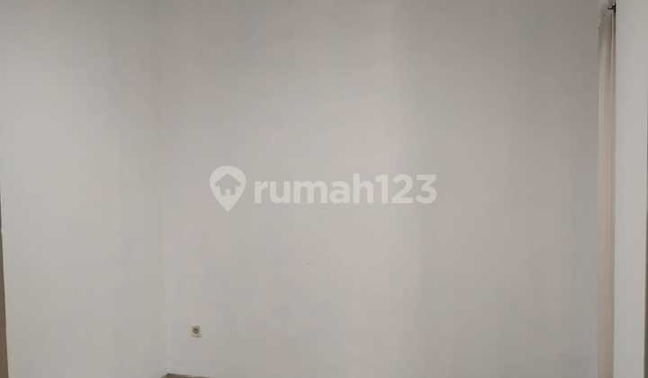 Rumah Dalam Townhouse Di Jagakarsa Dekat Ke Stasiun Lenteng Agung, Lingkungan Aman Dan Nyaman 2