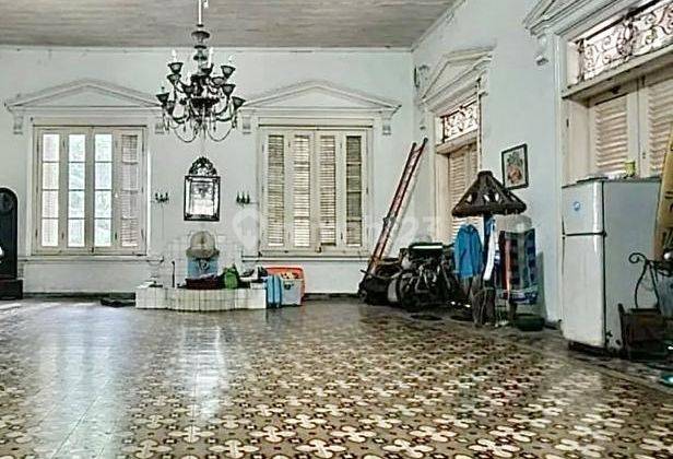 Dijual Rumah di Cikini, Zona Komersial ,strategis Dekat Stasiun Harga Tanah Saja. 1