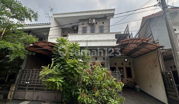 For Sale: House in Bekasi within a Cluster, Peaceful Area and Flood-Free