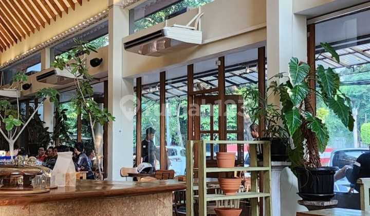 For Sale: Strategic Cafe Business Space in Senopati, Opposite Office 8 SCBD 2