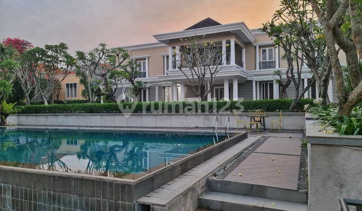 For Sale: Building with Large Land in Jagakarsa, Safe, No Flooding