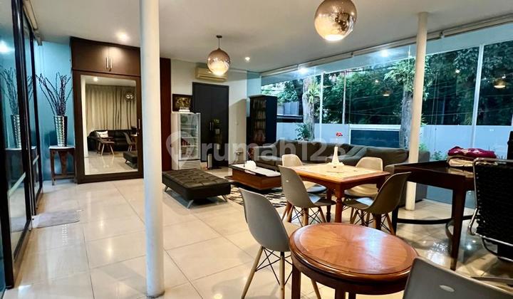For Sale House in Kebayoran Baru@strategic and Suitable for Business For Sale House in Kebayoran Baru@strategic and Suitable for Business