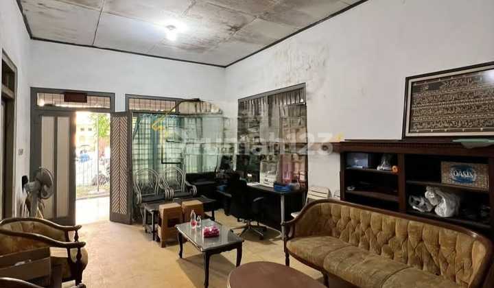 Dijual Rumah Lama di Tebet Harga Tanah Saja, Aman dan Tdk Banjir