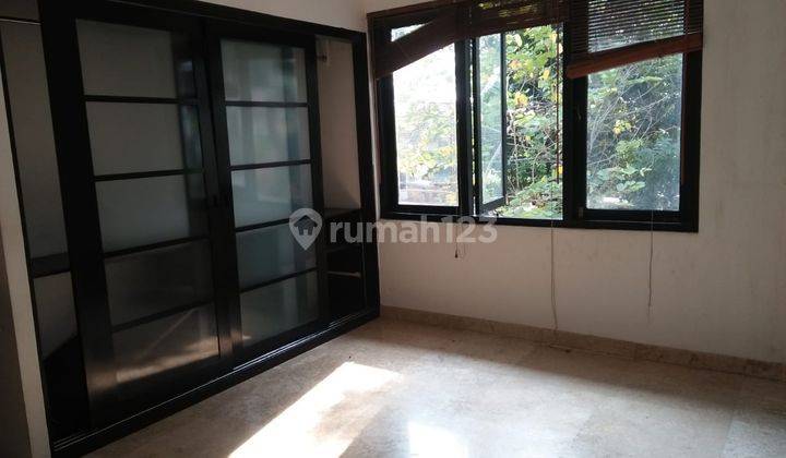 Rumah Bagus Disewakan di Menteng, Jakarta Pusat 5