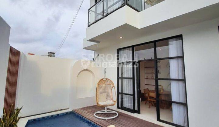 Yearly Rent 3 Bedrooms Villa In Mumbul Hills Residence Nusa Dua 1