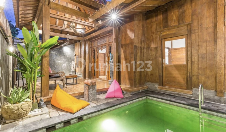 Yearly/monthly Rent Wooden Villa Berawa 2 Bedroom Furnished 1