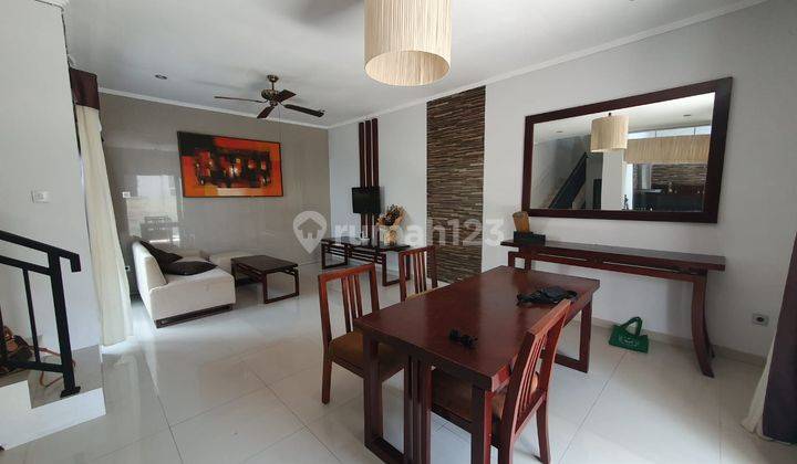Yearly Rent 2 BR Enclosed Living Fully Furnished Villa at Kerobokan
Kelod 2