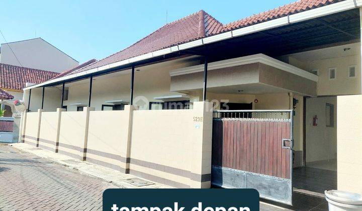 For Rent Beautiful 4 Bedrooms Fully Furnished House at Denpasar 1