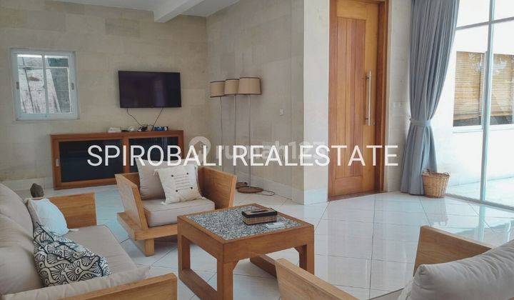 For Rent 2 Bedrooms Villa at Touristic Area of Legian Kuta 2