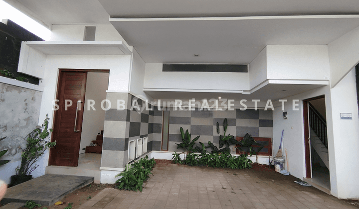 Sale Villa Jungle View In Mumbul Nusa Dua Close Plagoo Apartment 1