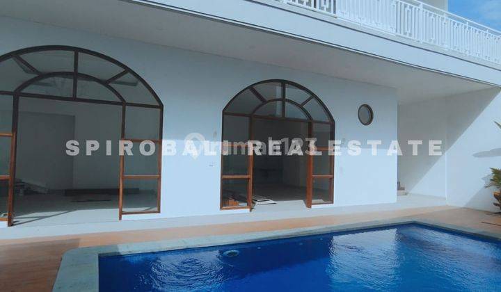 New Bright Villa 3 Bedrooms in Canggu Unfurnished 1