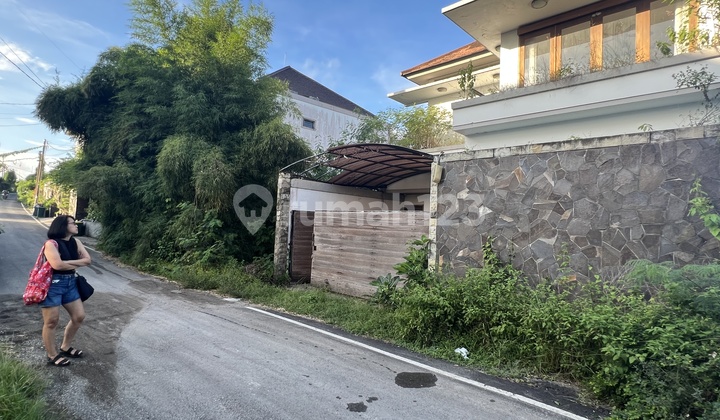 Dijual Villa Ungasan Perlu Renovasi Luas Tanah 200 M2 2