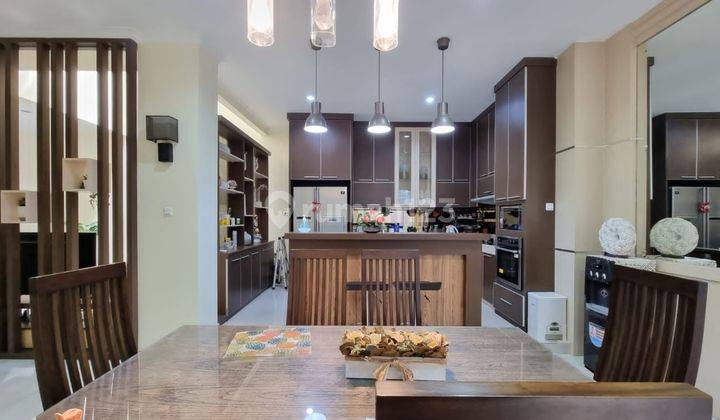 Rumah Full Renovasi Bagus di Cluster San Lorenzo Kawasan Il Lago Gading Serpong  2