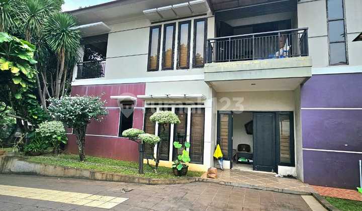 Strategic House Suitable for Business in Bintaro Tangsel LR-16471