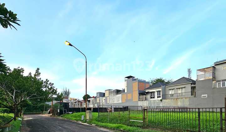 For Sale Square Plot in Sector 9 Bintaro 12501-LR 08111899245 For Sale Square Plot in Sector 9 Bintaro 12501-LR 08111899245