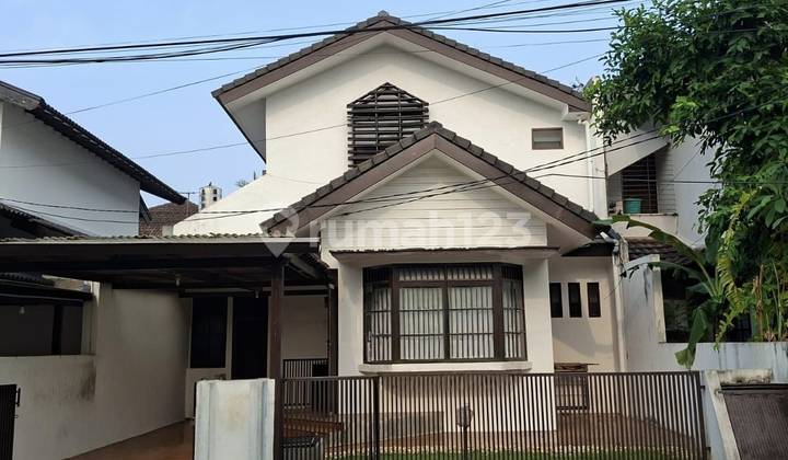 Rumah Strategis Siap Huni di Bintaro Tangsel Gb-17013