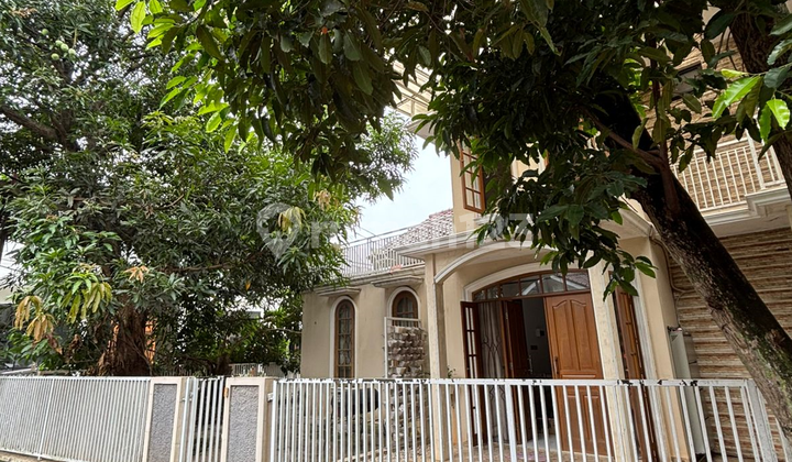 Rumah Strategis 2 Lantai di Bintaro Tangsel Gb-17472