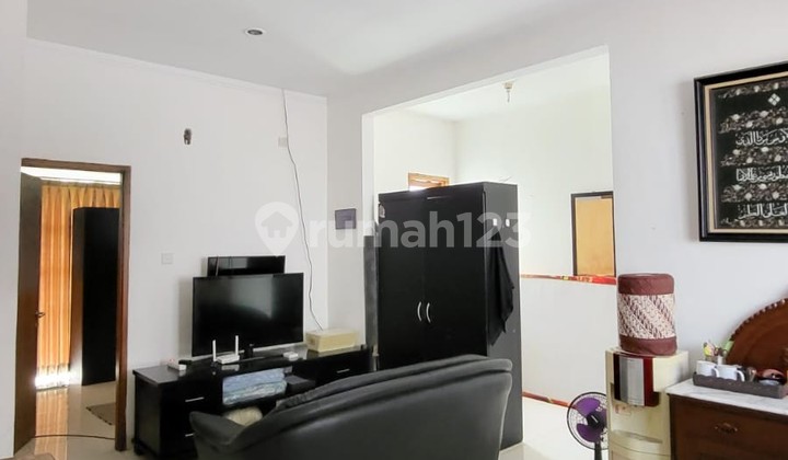 Rumah Hadap Selatan Modern 2 Lantai di Cluster Emerald Bintaro Jaya SC-16116