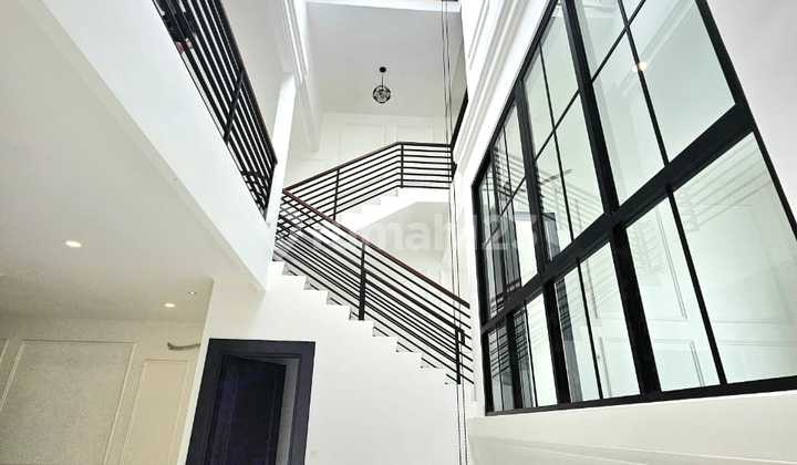 Rumah Kebayoran Village Bintaro Ciptakan Ruang Hidup Nyaman 10457-LR 0811189xxxx 2