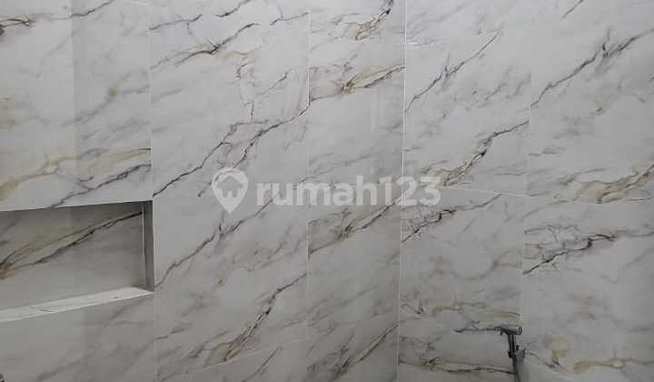 Modern 2-Story House for Sale in Graha Raya Cluster 16728GB 08111899245 2