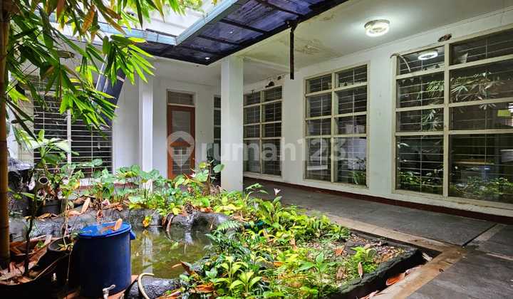 Rumah Strategis Cocok Untuk Usaha di Mampang Jaksel LR-12294