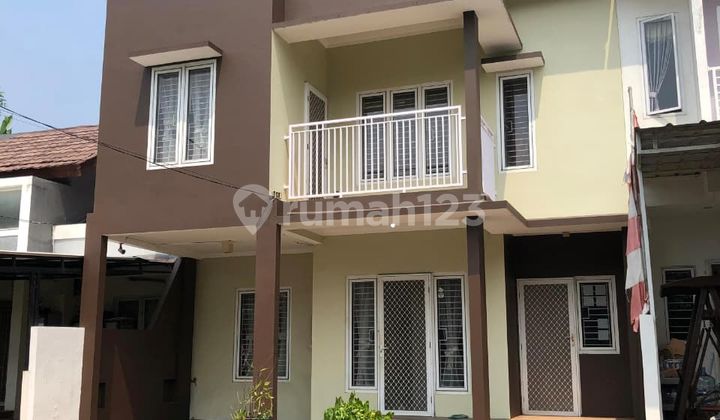 Rumah Strategis Semi Furnished di Graha Raya Tangsel Gb-17018