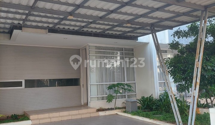 HOT SALE Rumah 2 Lantai Modern di Discovery Bintaro UT-15782 08111899245 HOT SALE Rumah 2 Lantai Modern di Discovery Bintaro UT-15782 08111899245