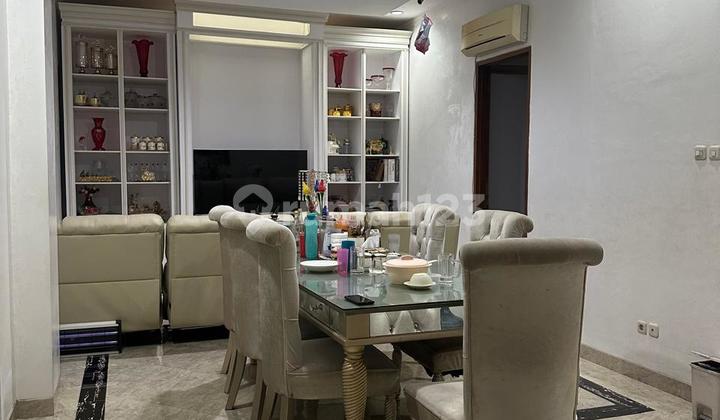 Rumah Strategis Fully Furnished di Bintaro Tangsel Bs-16924