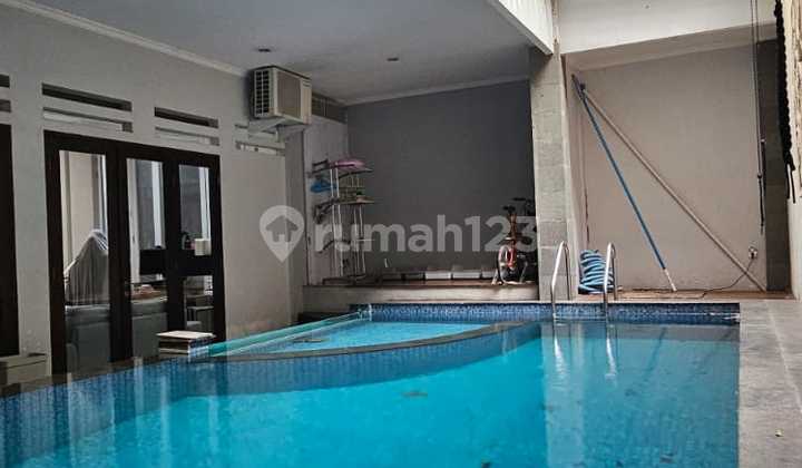 Rumah Strategis Semi Furnished di Bintaro Tangsel Lr-17250