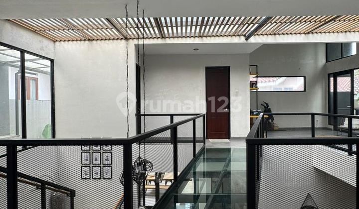 Rumah Bagus Minimalis dan Strategis di Bintaro Tangsel Ny-17621 2