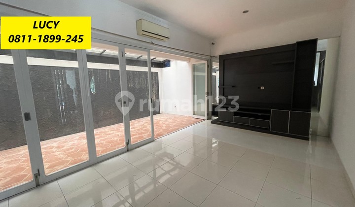 For Sale: 2-Story Ready-to-Occupy House in Emerald Bintaro 16242-OM 08111899245