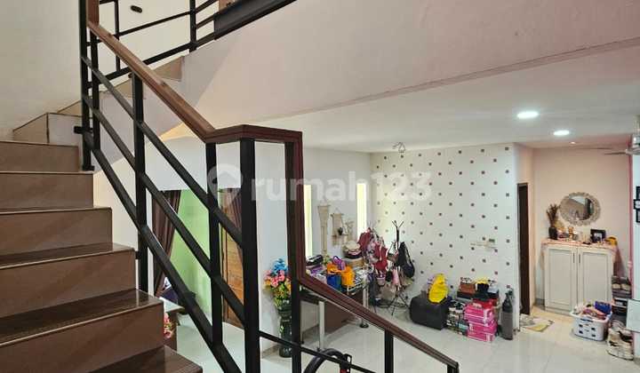 Jual Rumah Homey 6 kamar Tidur di Bintaro Jaksel 16689-LR 0811189xxxx 2
