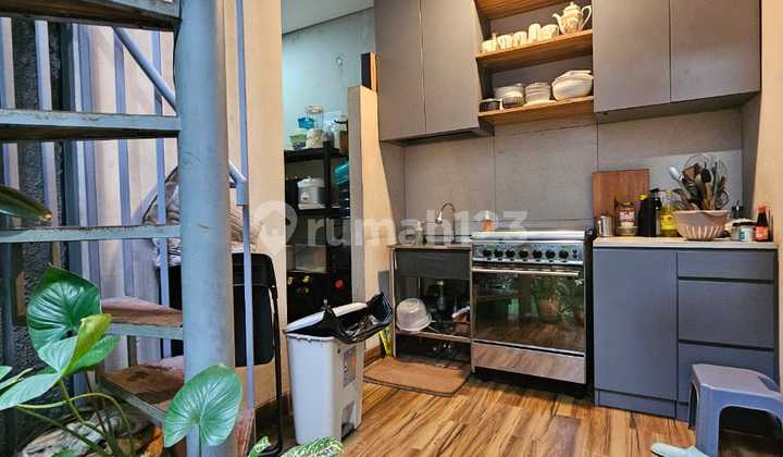 Rumah Strategis Semi Furnished di Pondok Aren Tangsel Lr-15657 2