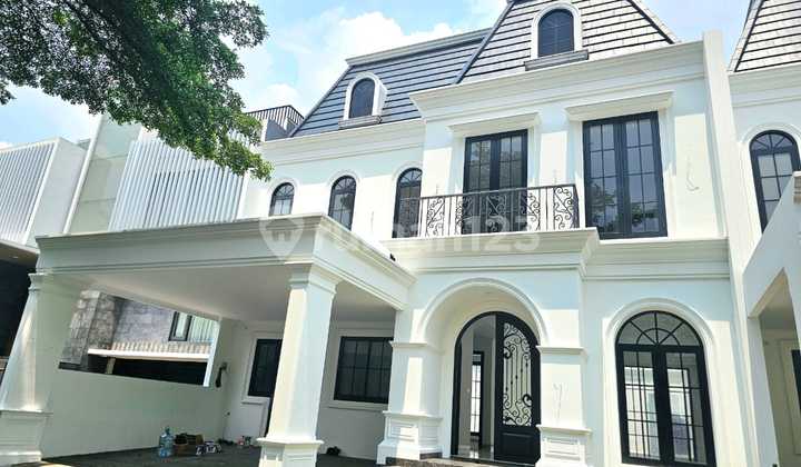 Rumah Strategis Depan Taman Dg Swimming Pool di Bintaro Tangsel 14685 Lr