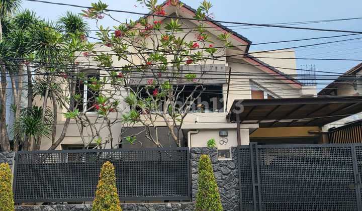 Strategic House Near KRL Station in Bintaro Tangsel Sc-15303
