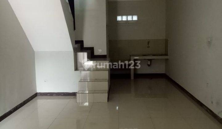 Ruko 2 Lantai di Jl. Cijawura Girang Margasari Margacinta Kecamatan Buah Batu Bandung 2