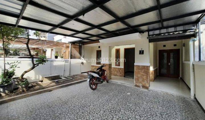 Ruko 2 Lantai di Jl. Cijawura Girang Margasari Margacinta Kecamatan Buah Batu Bandung 1