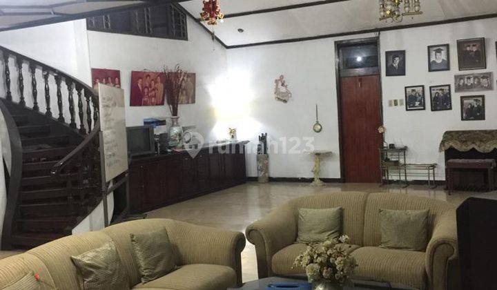 Dijual Rumah Luxury Besar Di Jalan Dadali Bandung 1