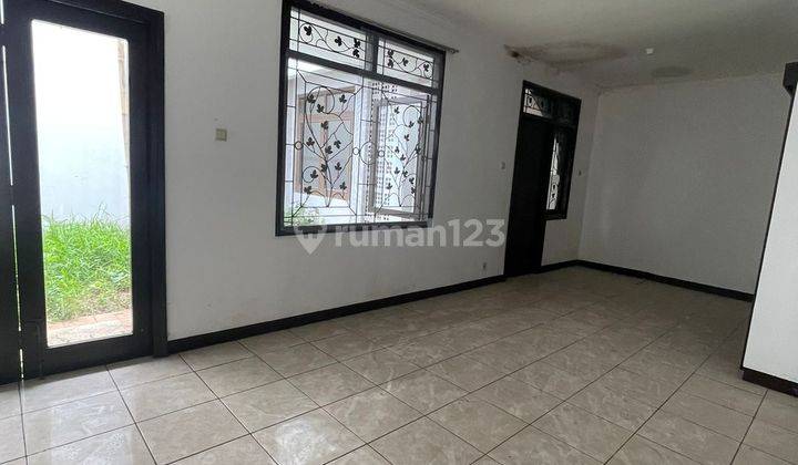 Dijual Rumah Cantik Modern di Kota Baru Parahyangan Bandung 2