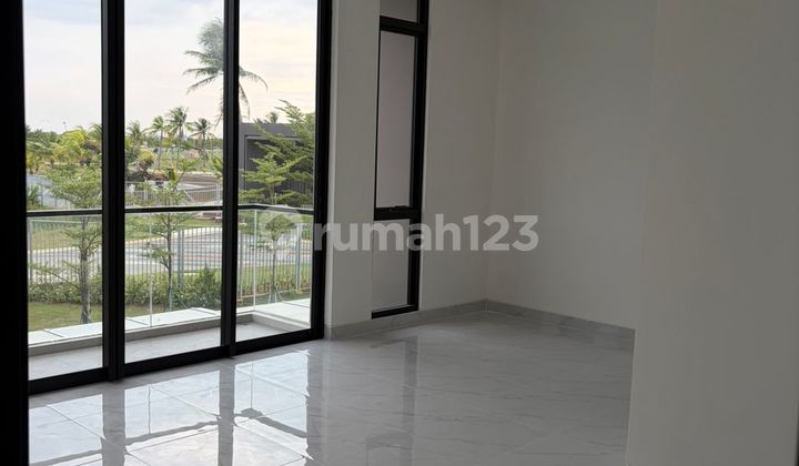 Rumah PIK2 Villa Pasir Putih Pasput hadap Taman 8x15 Termurah 2