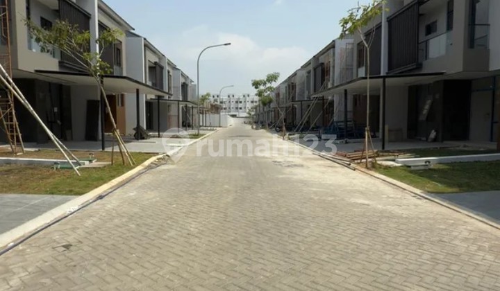 Rumah PIK 2 Kuningan Village 10x20 Bisa Nego Unit Masih Baru 2