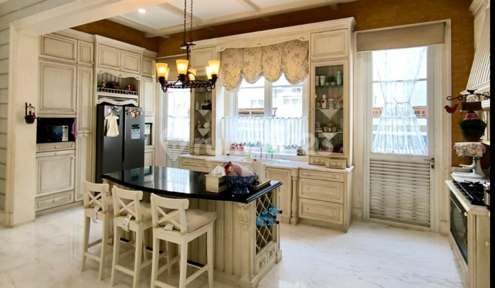 SUPER CANTIK Rumah PIK Johar Golf BGM American Style Hoek 3,5 Lt 2