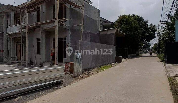 Rumah 2 Lantai Pondok Cabe Clasic Elegan Siap Huni 2