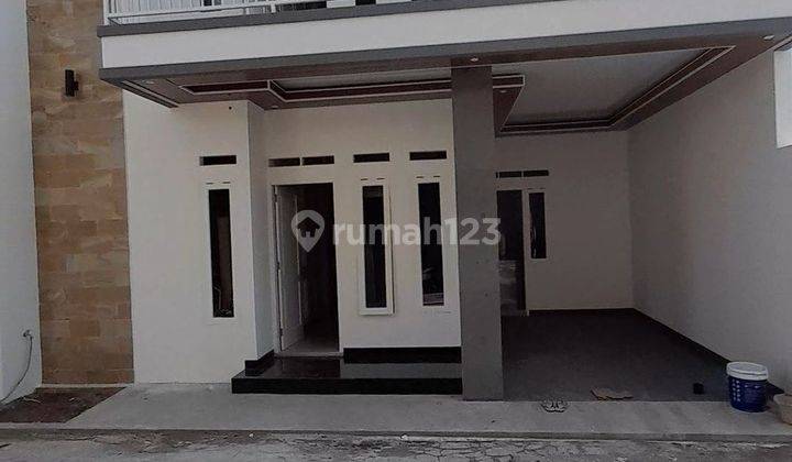 Rumah Minimalis 5menit Ke Halte Adam Malik 1