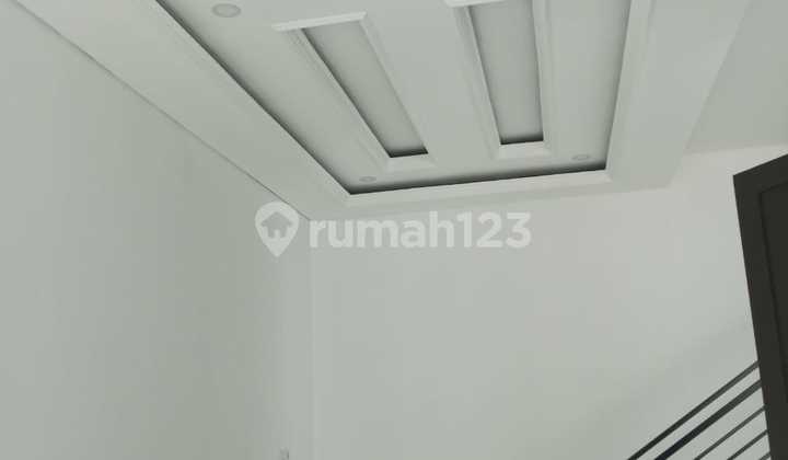 Rumah 2 Lantai Area Pondok Aren Dekat Jaya Bintaro  2