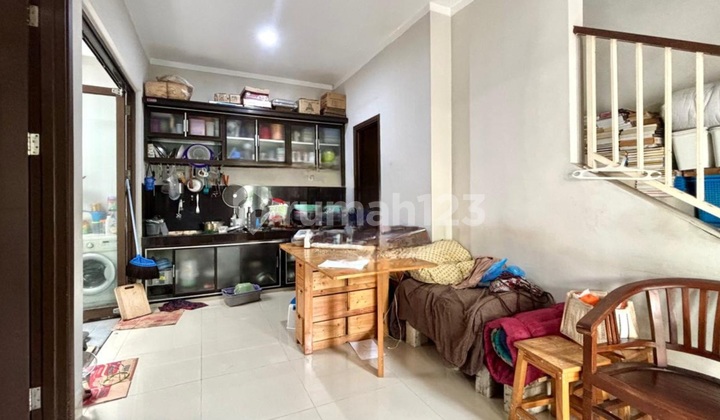 Rumah 2 Lantai Area Graha Raya Dekat Pusat Kota