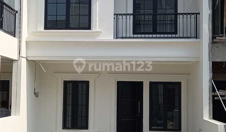2-Story House in Pondok Aren Area Near Bintaro Stan