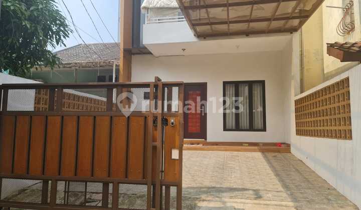 Rumah 2 Lantai Area Villa Bintaro Regency Dekat Bintaro Jaya