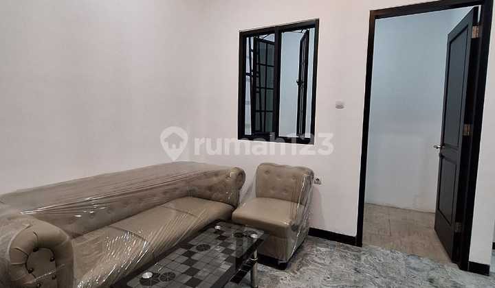 Rumah 2 Lantai Area Cipadu Dekat Pondok Aren 2