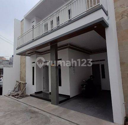 Rumah 2 Lantai Ciledug New Town House Siap Huni 1